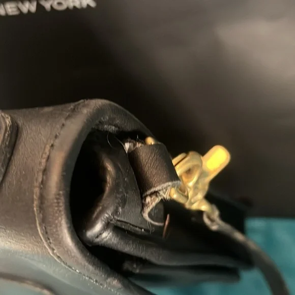 Coach 1992 Vintage Station Bag - Picture 8 of 13